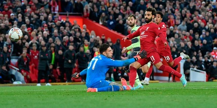 Premier League, il Liverpool fa festa con Salah: City ko. Espulso Klopp