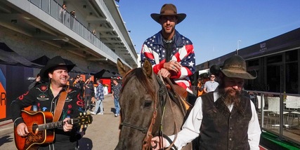 Follie in F1: GP Usa, Ricciardo accredita il cavallo!