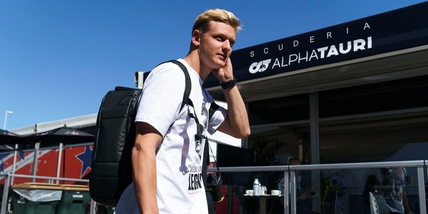 F1, Schumacher strizza l'occhio alla Mercedes: "Sarei uno stupido a non pensarci"