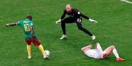 Camerun-Serbia 3-3: Milinkovic gol non basta, Vlahovic in panchina