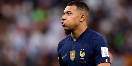 Francia, Mbappé non si allena: è allarme