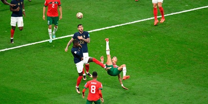 Francia-Marocco, la rovesciata di El Yamiq: poteva essere come Materazzi con l'Italia