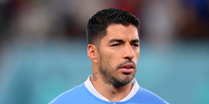 Suarez vuole continuare a giocare: il consiglio di Messi e le squadre interessate