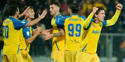 Grosso risponde ad Inzaghi: 3-0 alla Ternana, Frosinone in testa da solo