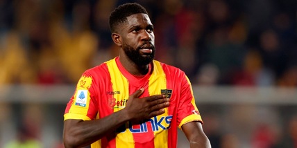 Umtiti esce in lacrime per i buu. Lazio, vergogna ultrà a Lecce