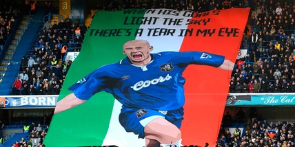 Vialli, il funerale a Londra. Mancini e Mauro portano la bara