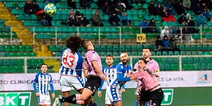 Serie B, Palermo-Bari 1-0: Corini fa festa con Marconi