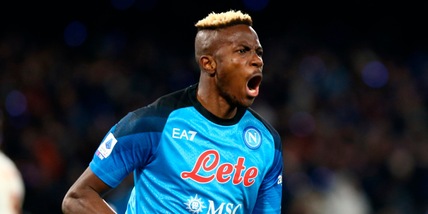 Espn: "Osimhen, il Napoli vuole almeno 100 milioni: Psg e United avvertiti"