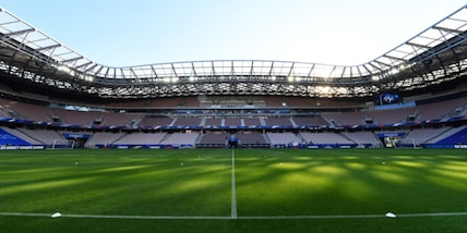 Nizza-Lille, porno nello stadio: durante la partita succede l'incredibile