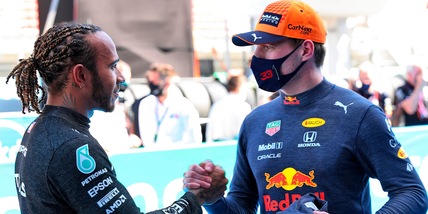 F1, Verstappen: "Non andrei a cena con Hamilton"