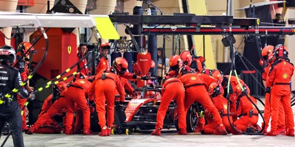 F1, la Ferrari cerca ingegneri su LinkedIn. Leclerc, Gedda è già in salita