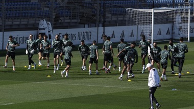 Real Madrid, allenamento da Champions per Benzema e compagni