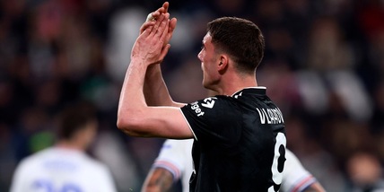 Vlahovic, i tifosi Juve e quel coro che lo ha colpito e caricato