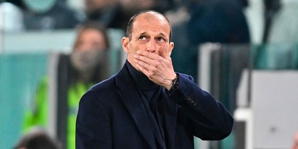 Juventus a Friburgo, petardi esplosi davanti all'albergo: cosa è successo