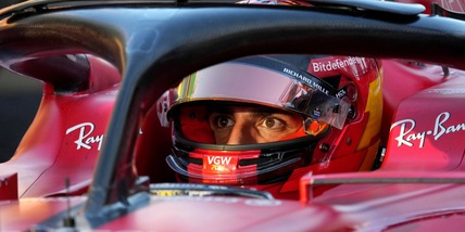Ferrari, rabbia Sainz: "Sento che me l'hanno rubata, preferisco non parlare"