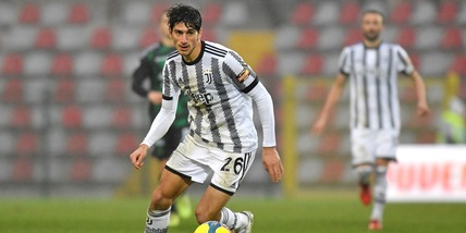 Juve, Allegri perde De Sciglio: le alternative con un occhio alla Next Gen