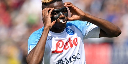 Osimhen show, ma non basta: Ferguson-De Silvestri, Bologna-Napoli 2-2