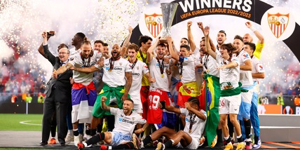 Europa League, i complimenti della Juventus al Siviglia