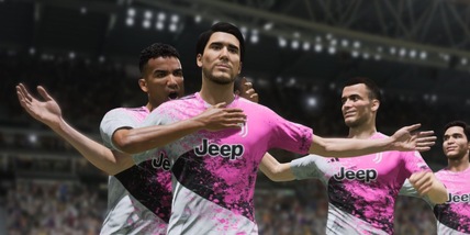 Juventus, la quarta maglia è solo su Fifa 23: domina il rosa
