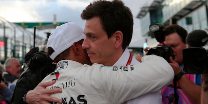 Wolff: "Ferrari sogno di tutti, spero Hamilton superi Schumacher...con noi"