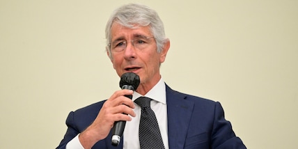 Abodi, Jankto, il coming out gay e l'ostentazione: bufera sul web