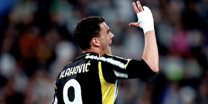 “Vlahovic mollato? Psg su Hojlund, il Bayern rilancia per Kane”