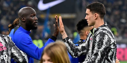 Lukaku-Vlahovic, Juve-Chelsea in stallo: a quanto si chiude. Sul Bayern...