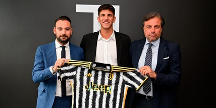 Facundo Gonzalez ufficiale alla Juve dal Valencia: comunicato e dettagli