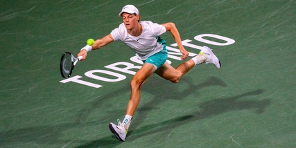 Sinner sogna: Monfils ko, semifinale a Toronto. E Alcaraz è fuori