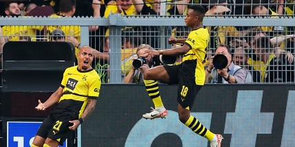 Bundesliga, il Dortmund batte il Colonia all'89'. Ok Bayer sul Lipsia