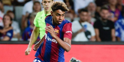 Chi è Lamine Yamal, gioiello Barcellona: standing ovation a soli 16 anni