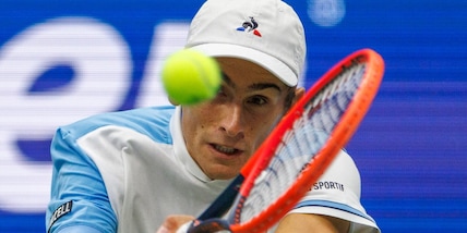 Arnaldi da applausi ma Alcaraz è troppo forte e ora aspetta Zverev-Sinner