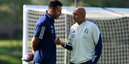 Spalletti e Buffon a colloquio: l'Italia cerca la svolta con l'Ucraina