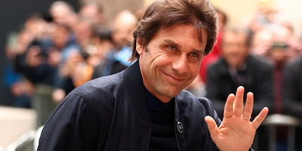 Lo Stadium canta, il tifo esalta la Juve. E in tribuna c'è anche Conte