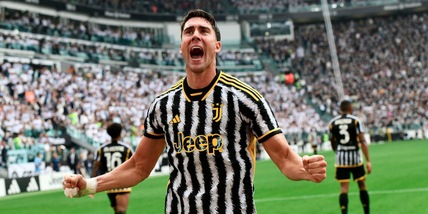 Vlahovic, retroscena Juve: extra estivi e l'esercitazione mirata di Allegri