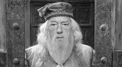Silente è morto, Harry Potter piange Michael Gambon: aveva 82 anni