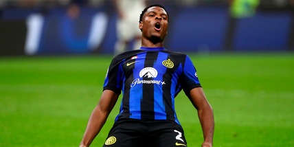 Dumfries tra Olanda e futuro all’Inter: “Rinnovo? Vi spiego”