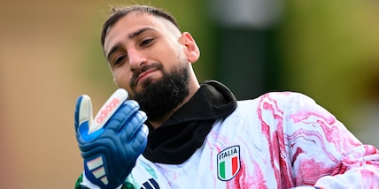 Donnarumma, verità Raiola: “Juve, Milan, Maldini e quelle parole macigno"