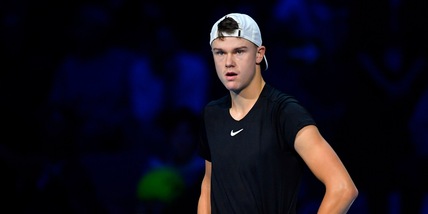 Rune vince con Tsitsipas ma un dettaglio può pesare per la qualificazione