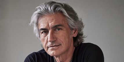 Ligabue celebra la prima pagina di Tuttosport: la storia Instagram