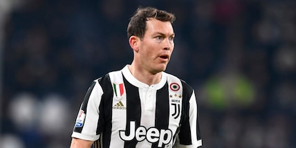 Lichtsteiner: "Da orologiaio ad allenatore, che penso della Juve di oggi"