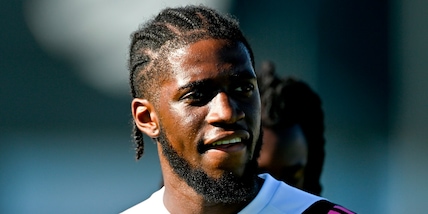 "Iling-Junior piace a tre club di Premier. Per Sancho niente Juve"