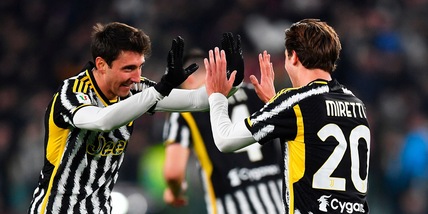 Cambiaso-Miretti, tra ciabatte e grandine: Juve, il siparietto social