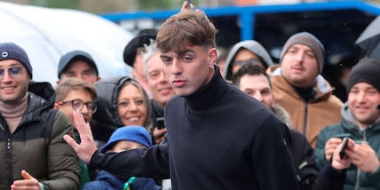 Maldini-Monza, Galliani abbraccia il figlio di Paolo: c'è la firma