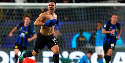 Napoli-Inter 0-1: Lautaro Martinez nel recupero regala la Supercoppa a Inzaghi