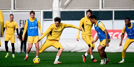 Chiesa in gruppo, Vlahovic in dubbio. Alcaraz, l'orario della presentazione