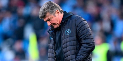 Mazzarri: “Non mi dimetto dal Napoli, mica posso mettere la palla all’incrocio”