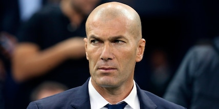 Zidane, l’ex compagno di squadra svela tutto: "Accetterebbe solo tre squadre"