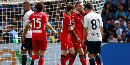 Napoli-Atalanta, le pagelle: Juan Jesus sbaglia, Carnesecchi miracoloso