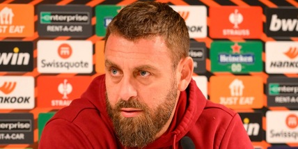 De Rossi, la stilettata alla Lazio parlando di Pioli: "Ha allenato le piccole"